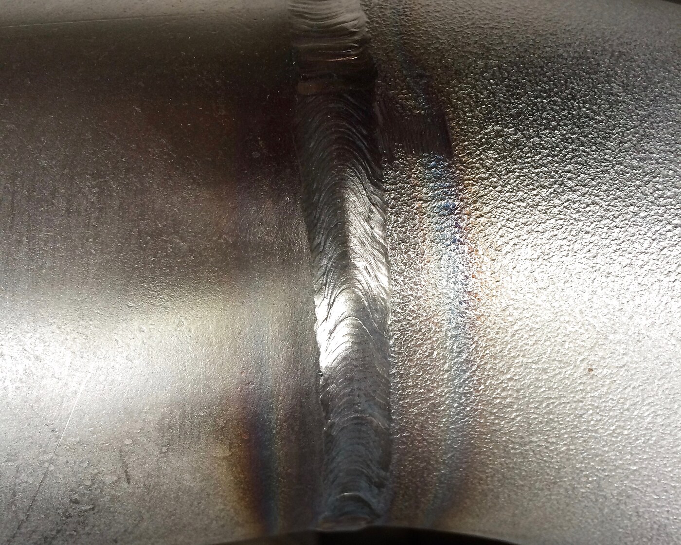 Welded stainless-steel pipe elbow joint